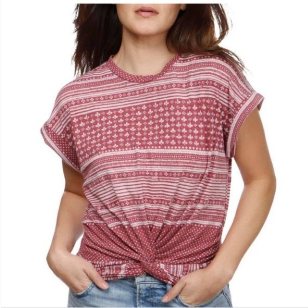 Lucky Brand Red Patterned Knot Waist Tee - Size XL